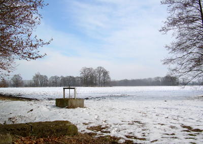 Planetenort Mars hinter Schlosspark Vichel